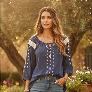 Old Navy size XL blue and ivory boho flowy tunic blouse